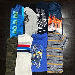 Bundle of 8 t-shirts